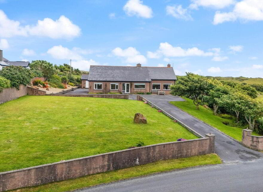 Emlagh, Cleggan, Clifden, H71Y363 photo
