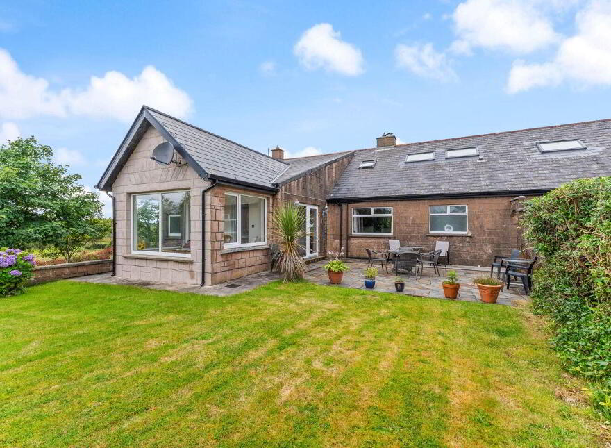 Emlagh, Cleggan, Clifden, H71Y363