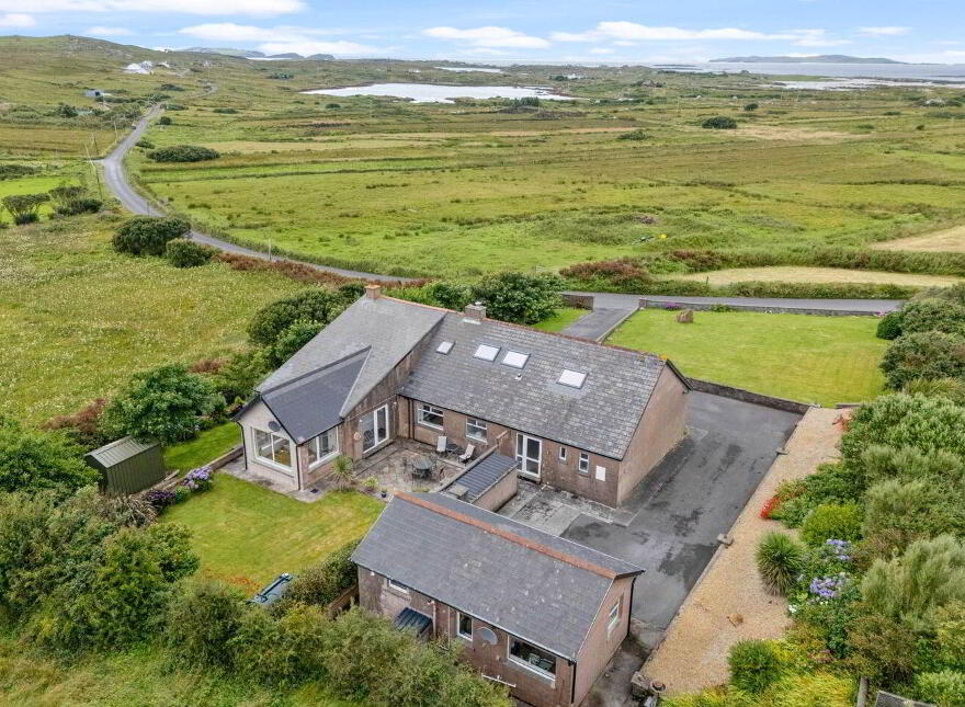 Emlagh, Cleggan, Clifden, H71Y363