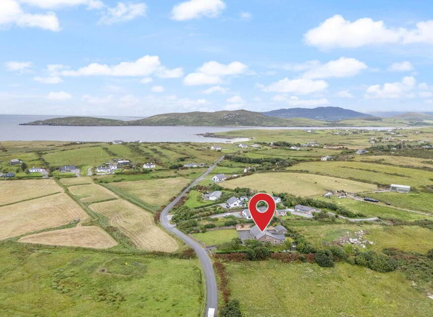 Emlagh, Cleggan, Clifden, H71Y363