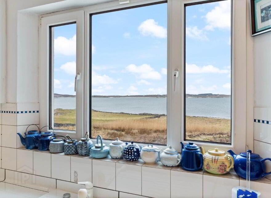 Blue Salmon House, Derrigimlagh, Ballyconneely, Clifden, H71XK11