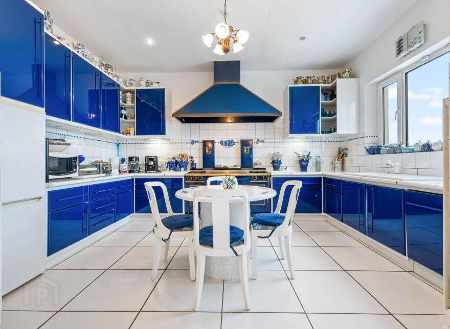 Blue Salmon House, Derrigimlagh, Ballyconneely, Clifden, H71XK11