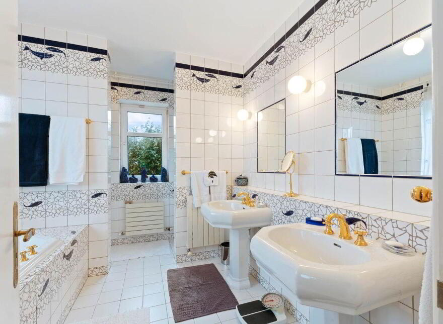 Blue Salmon House, Derrigimlagh, Ballyconneely, Clifden, H71XK11