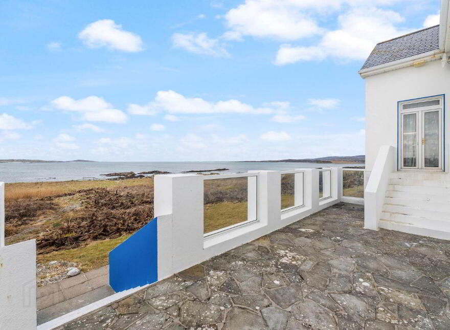 Blue Salmon House, Derrigimlagh, Ballyconneely, Clifden, H71XK11