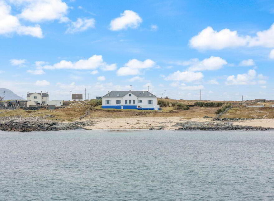 Blue Salmon House, Derrigimlagh, Ballyconneely, Clifden, H71XK11