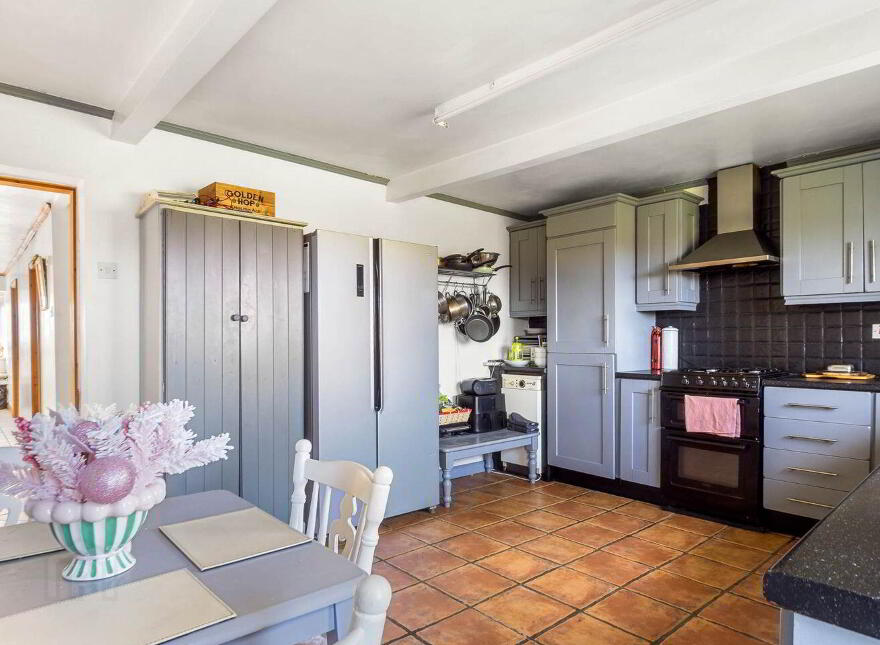 Emlaghmore, Ballyconneely, Clifden, H71TD61