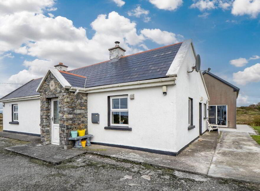 Emlaghmore, Ballyconneely, Clifden, H71TD61