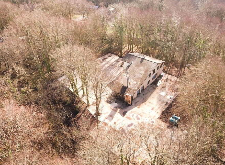The Wood, Ballynahalla, Moycullen, H91HP71