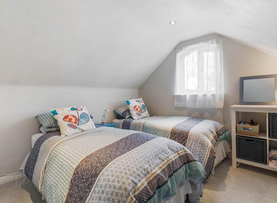 Ard Na Greine, 2 Owenriffe Park, Oughterard, H91XHX8