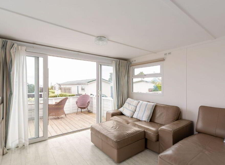 36 Jacks Hole Beach Resort, Ballynacarrig, Brittas Bay, A67YC91