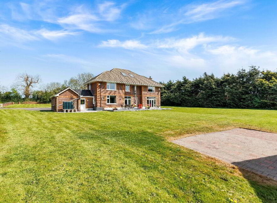 Ballymadun, Ashbourne, A84TR24