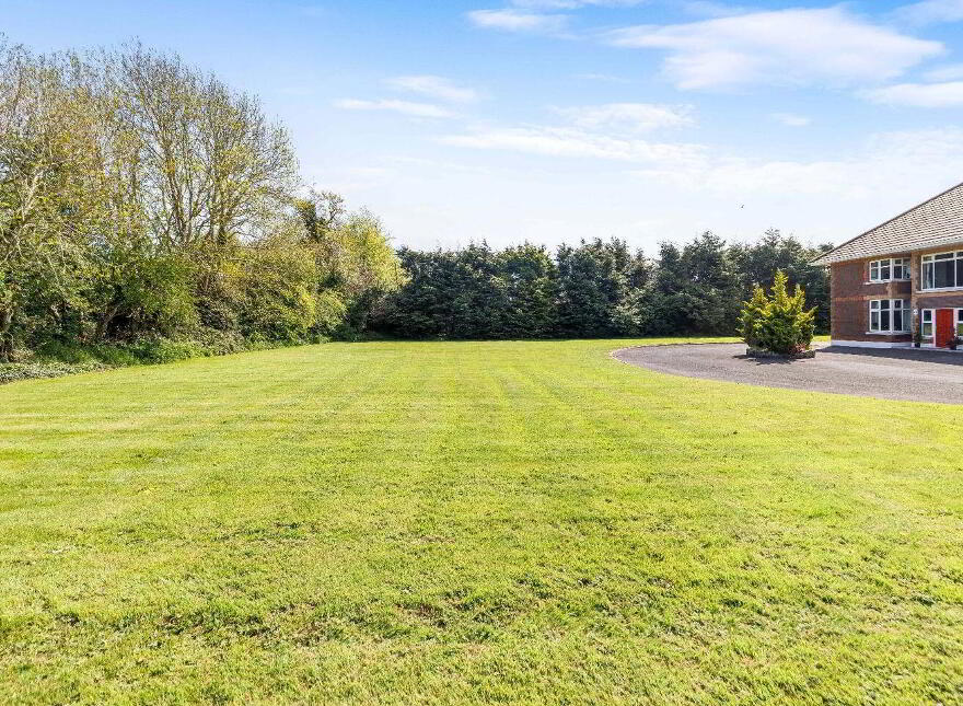 Ballymadun, Ashbourne, A84TR24
