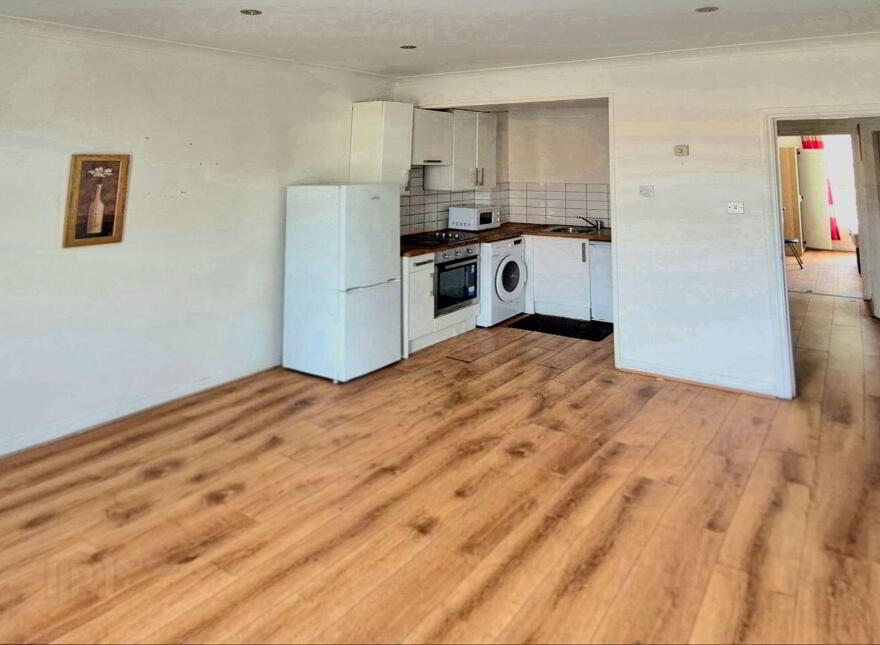 Apartment 1 Pier 19 Bridgefoot Street, Dublin 8, D08H012