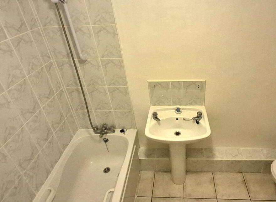 Apartment 14 Valencia House North Circular Road, North Circular Road, D07V304