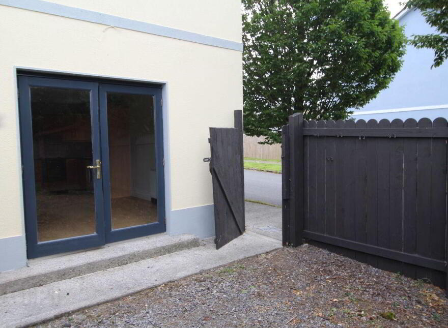 42 Clonguish Court, Newtownforbes, N39TC04