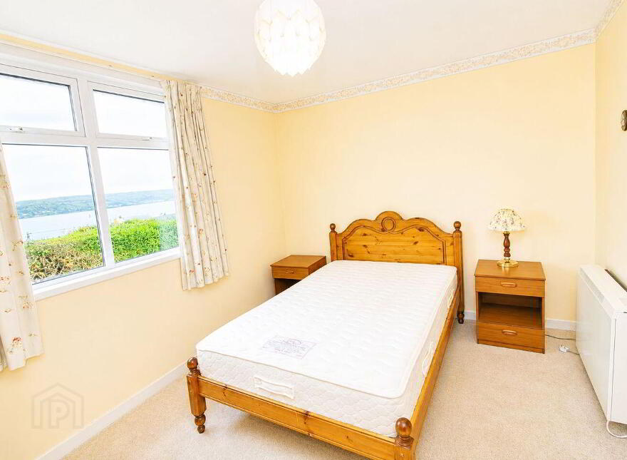 Ardmore, Lower Aghada, Midleton, P25Y751