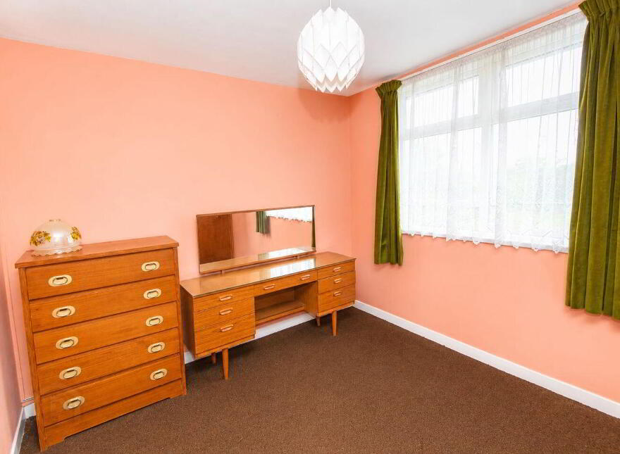 Ardmore, Lower Aghada, Midleton, P25Y751