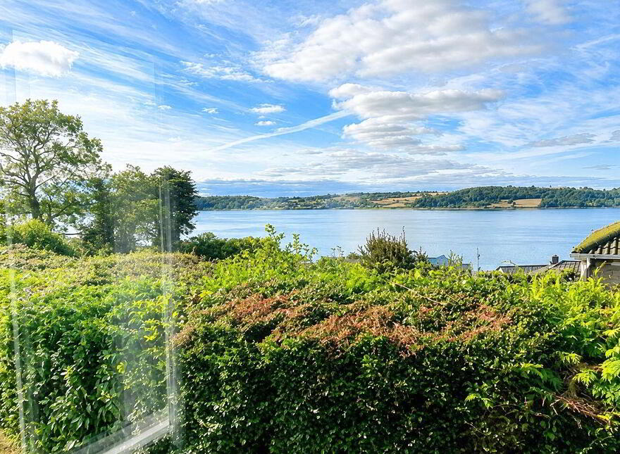 Ardmore, Lower Aghada, Midleton, P25Y751
