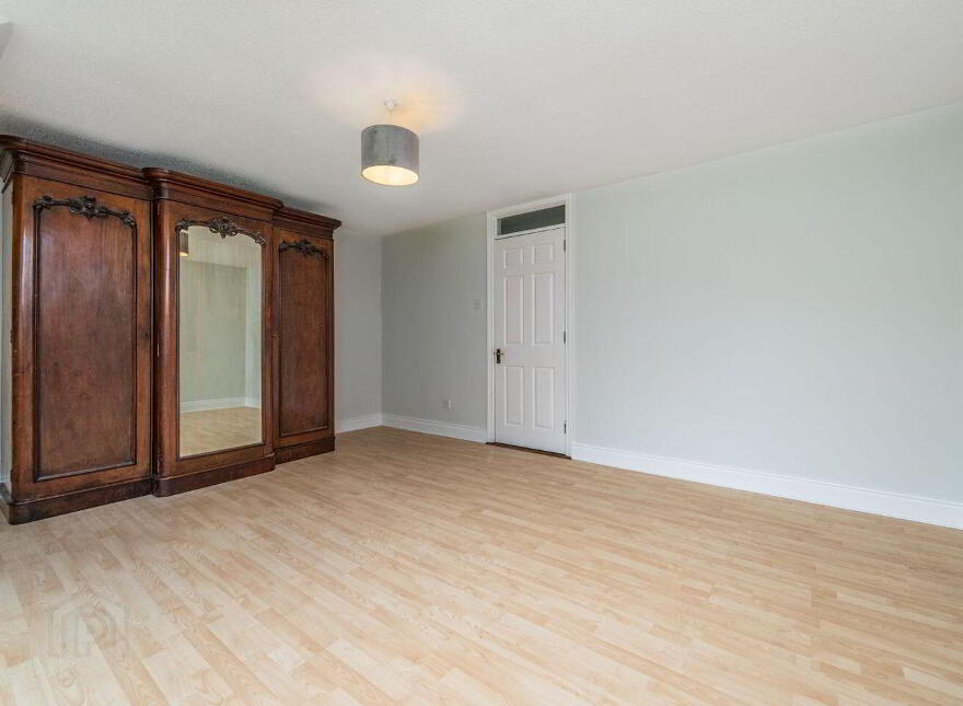 Sherlockstown, Sallins, W91R5P8