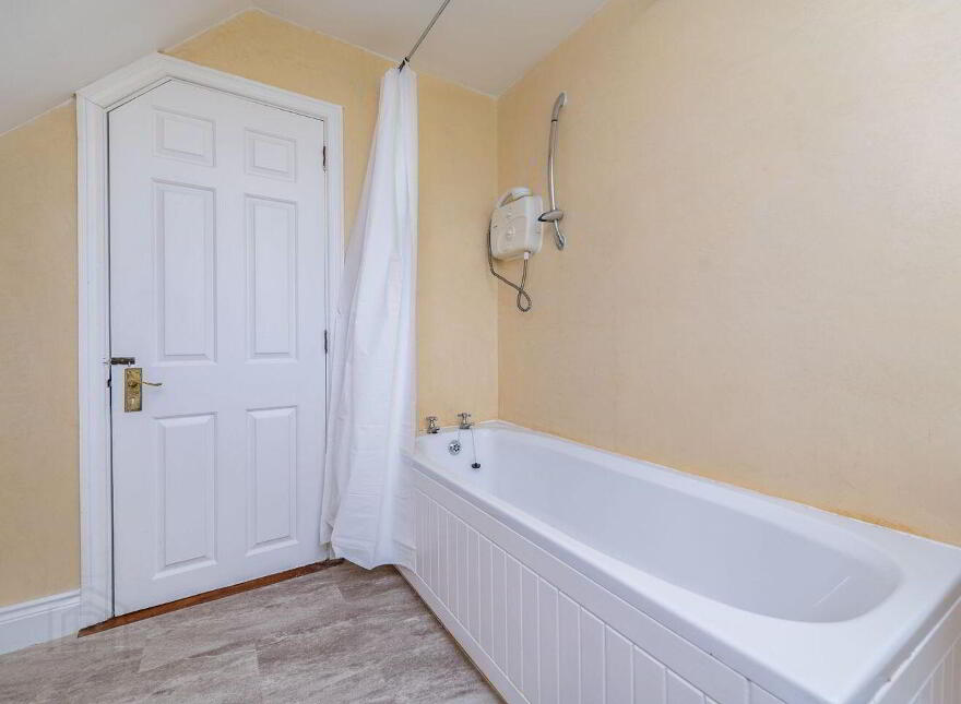 Sherlockstown, Sallins, W91R5P8