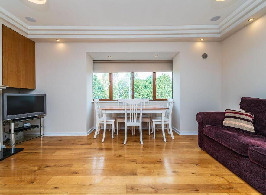 Apartment 6 Ornamental Gardens, Oldtown Demesne, Naas, W91HN82