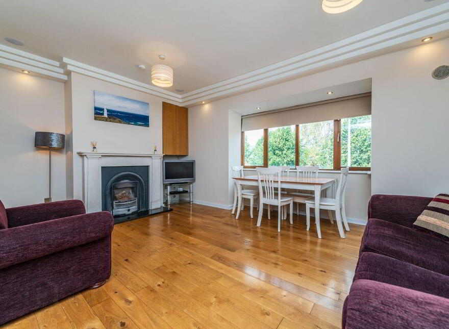 Apartment 6 Ornamental Gardens, Oldtown Demesne, Naas, W91HN82