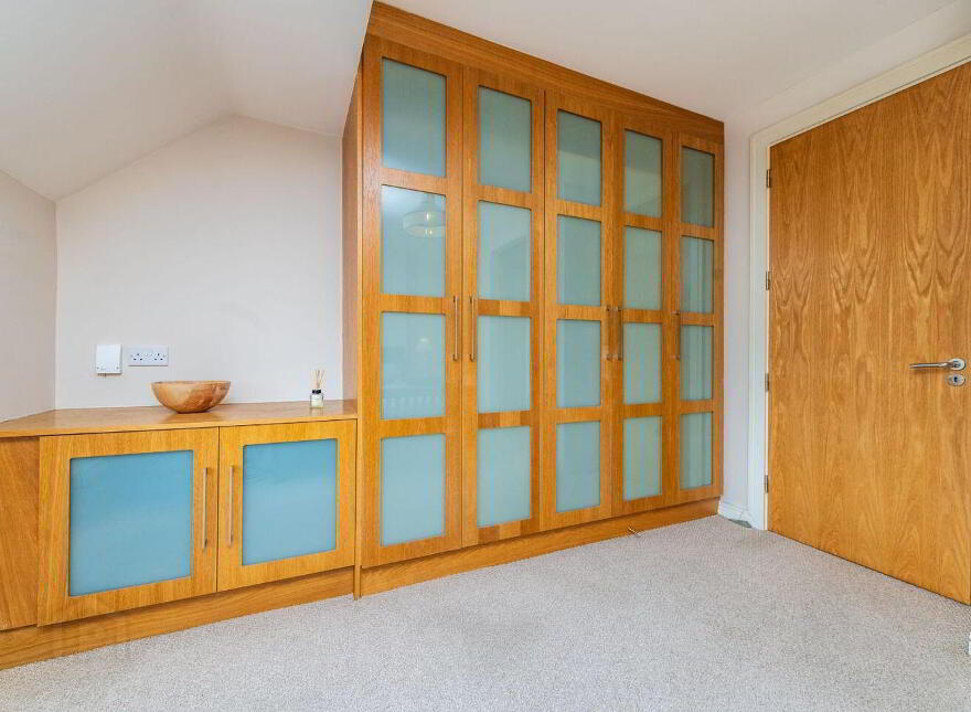 Apartment 6 Ornamental Gardens, Oldtown Demesne, Naas, W91HN82