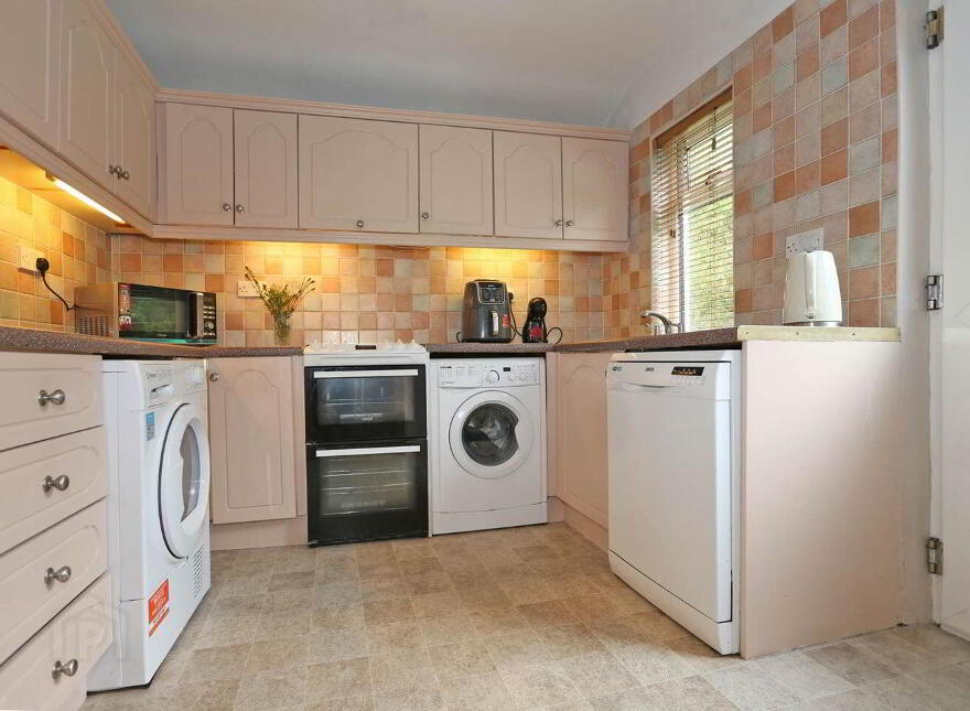 21 Davin Gardens, Caherdavin, V94XE8D
