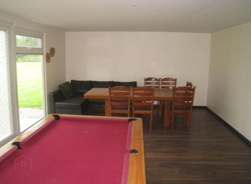 Curry, Edgeworthstown, N39PE81