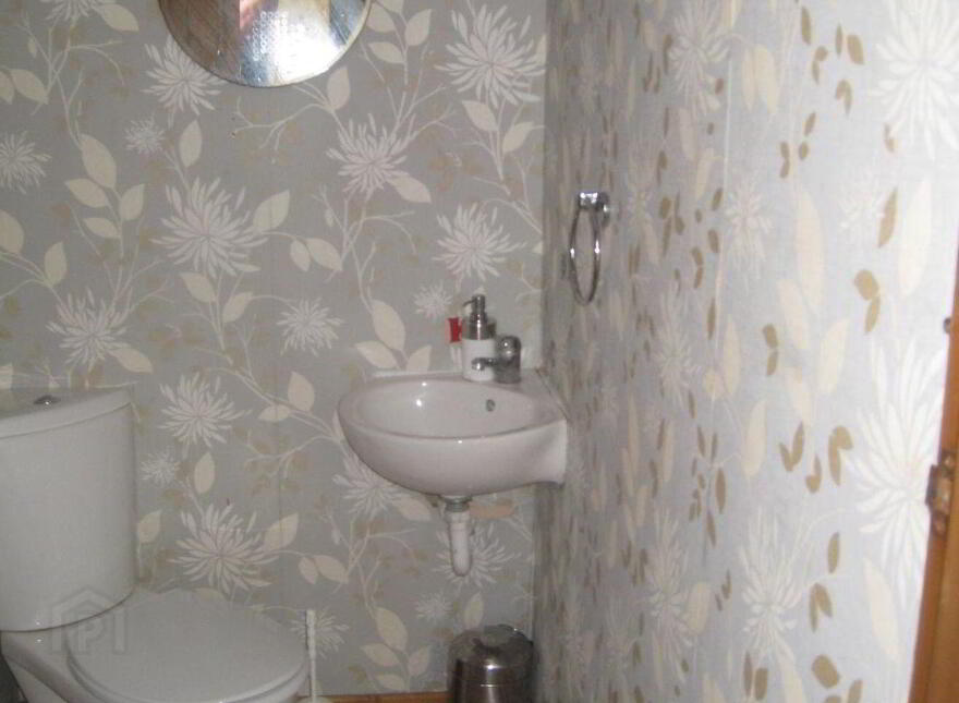Curry, Edgeworthstown, N39PE81