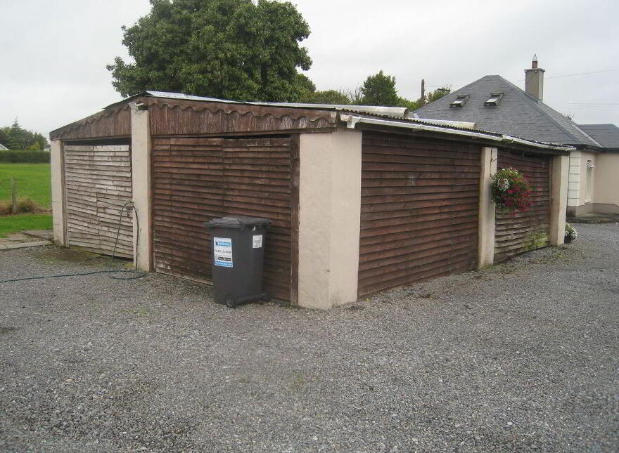 Curry, Edgeworthstown, N39PE81