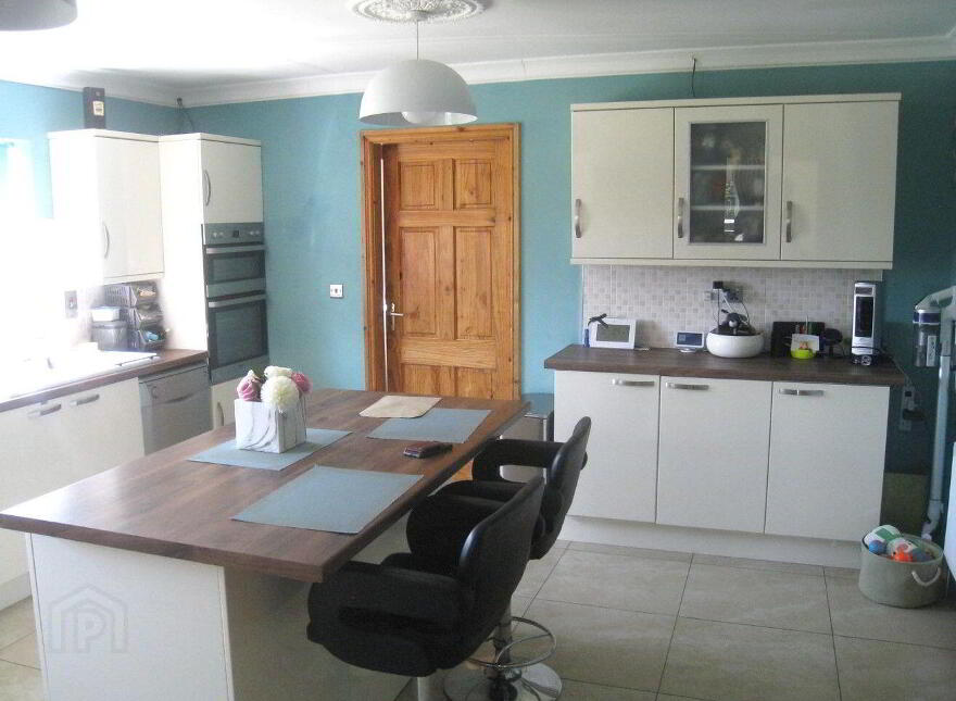 Lackan, Edgeworthstown, N39XT44