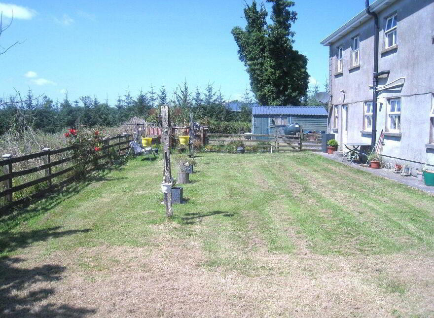 Lackan, Edgeworthstown, N39XT44