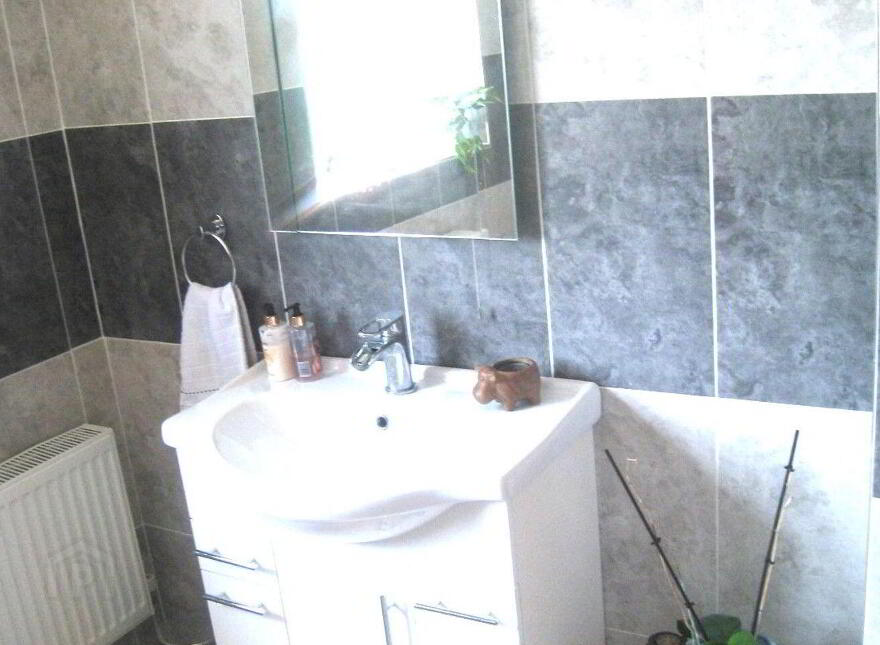Lackan, Edgeworthstown, N39XT44