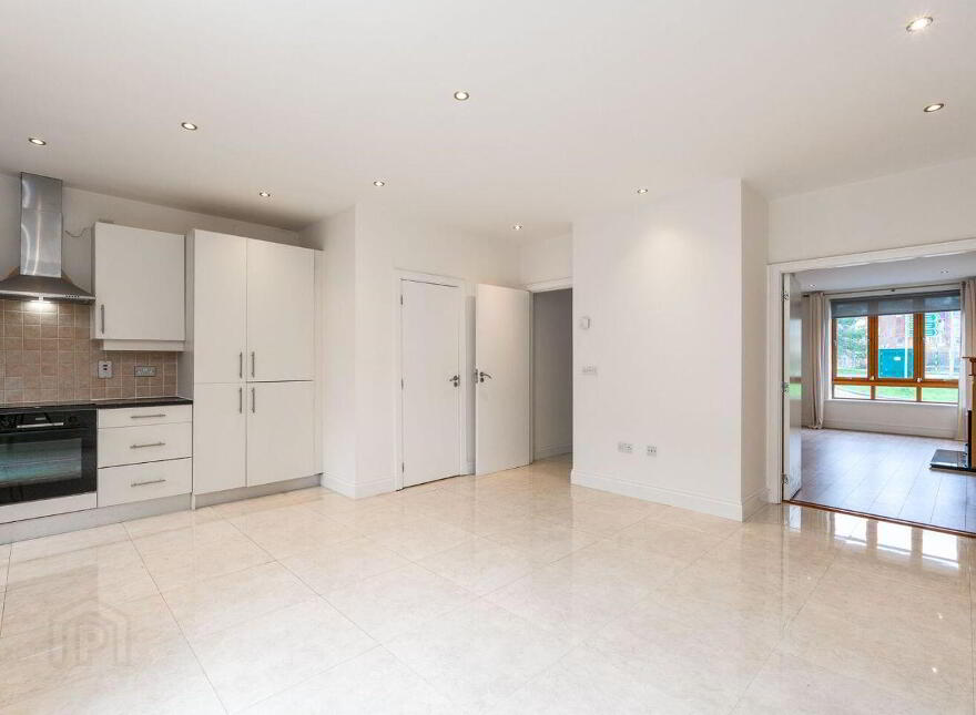19 Belarmine Vale, Belarmine, Stepaside, Stepaside, D18EA03