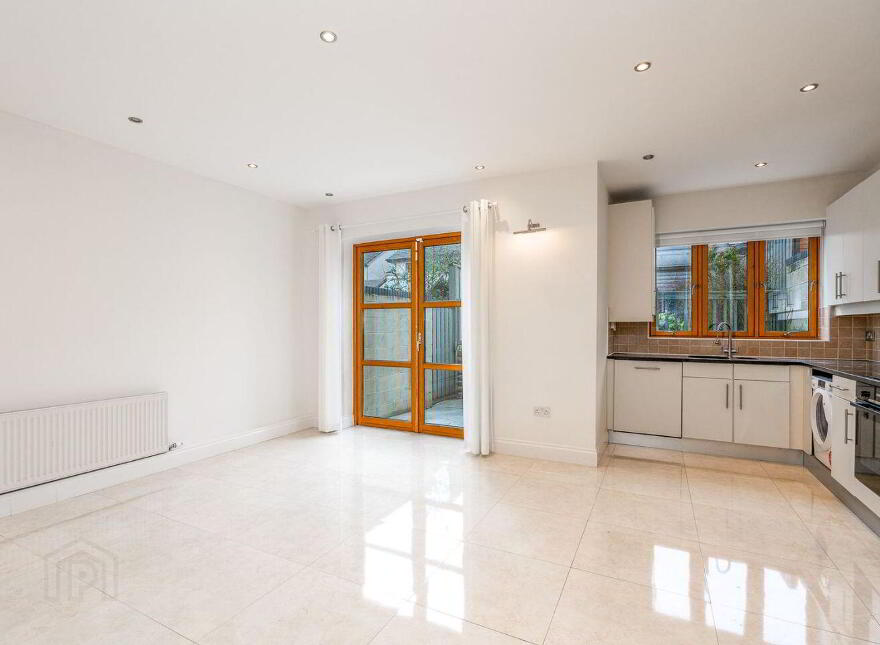 19 Belarmine Vale, Belarmine, Stepaside, Stepaside, D18EA03