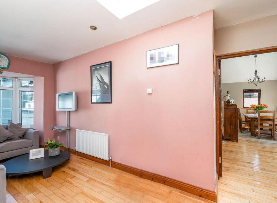 4 Blackglen Court, Sandyford, D18T3H2