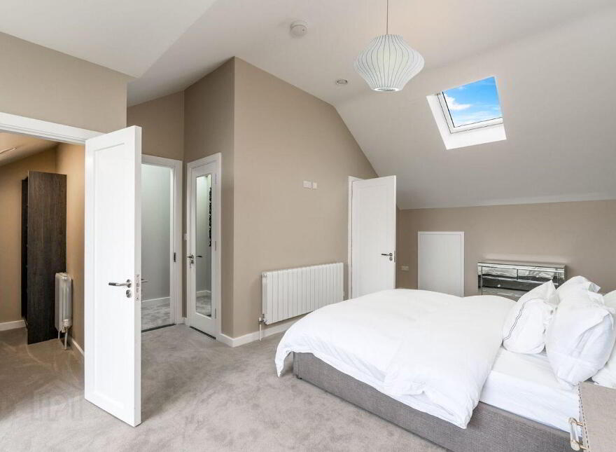 2 Whitegate, Sandyford Village, Sandyford, Sandyford, D18T9F5