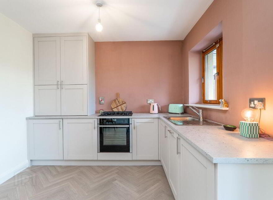 28 Belarmine Vale, Stepaside, Stepaside, D18Y272