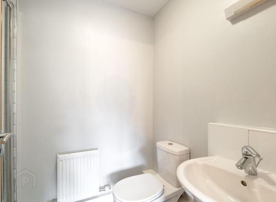 28 Belarmine Vale, Stepaside, Stepaside, D18Y272
