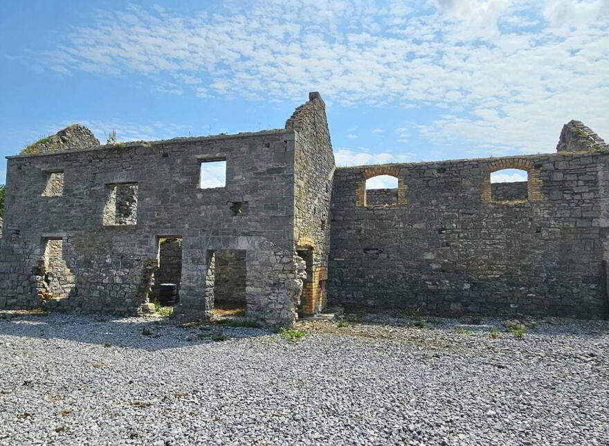 Ballyquirk, Lorrha, Carrigahorig, E45KF57