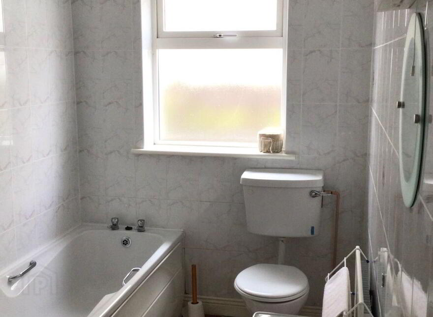 19 Cluain Rynagh, Banagher, R42YN27