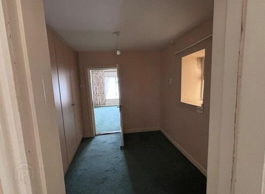 Upper Main Street, Banagher, R42DP44