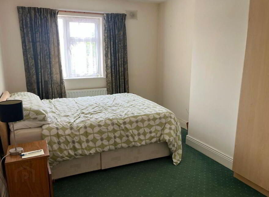 Upper Main Street, Banagher, R42DP44