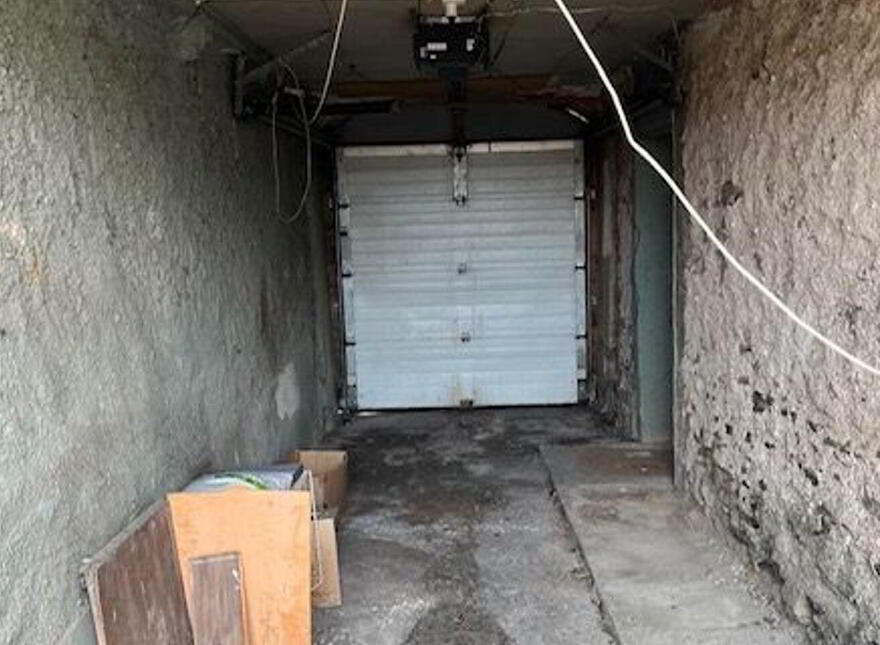 Upper Main Street, Banagher, R42DP44