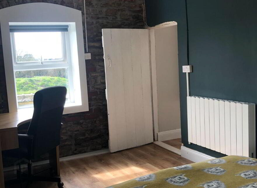 Coolkirky, Riverstick, Ballymartle, P43HY32
