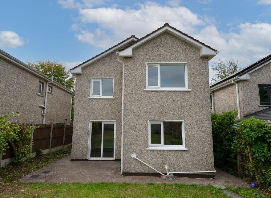 8 The Brambles, Classes Lake, Ballincollig, P31PC43