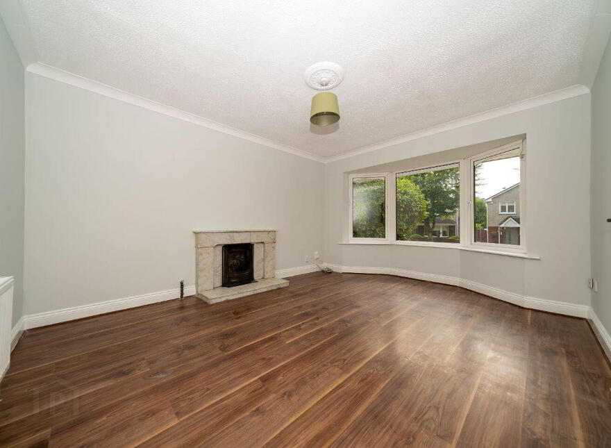 8 The Brambles, Classes Lake, Ballincollig, P31PC43