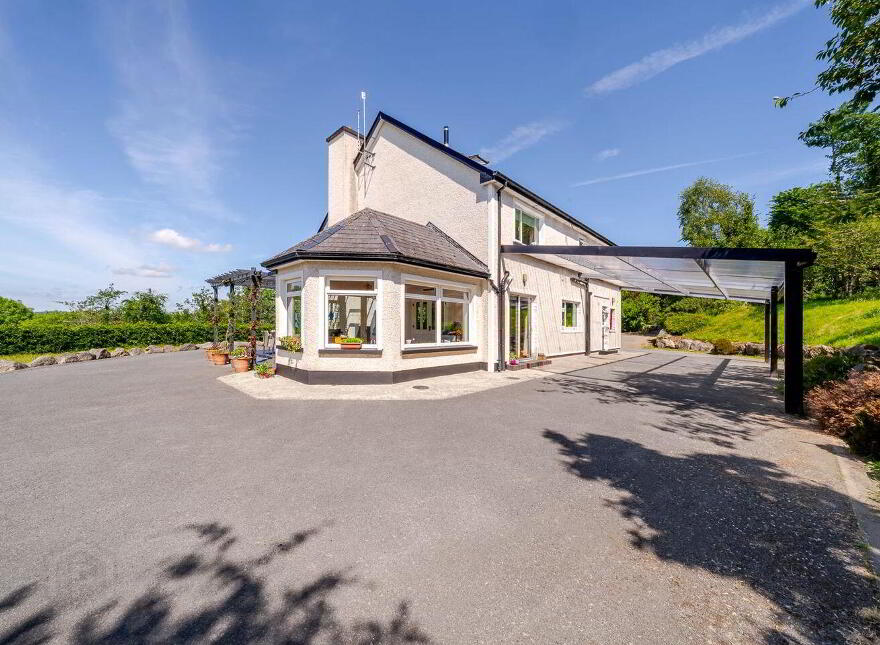 Currinara, Foxford, F26X59E