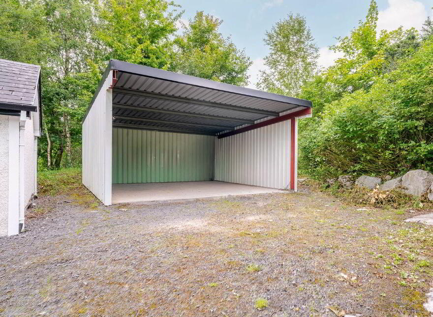 Currinara, Foxford, F26X59E